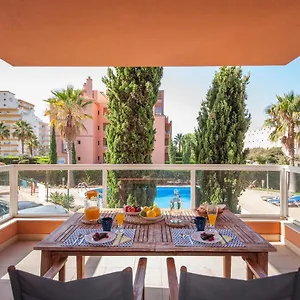 https://king-2-bed-apartment-portimao.hotelaalgarve.com